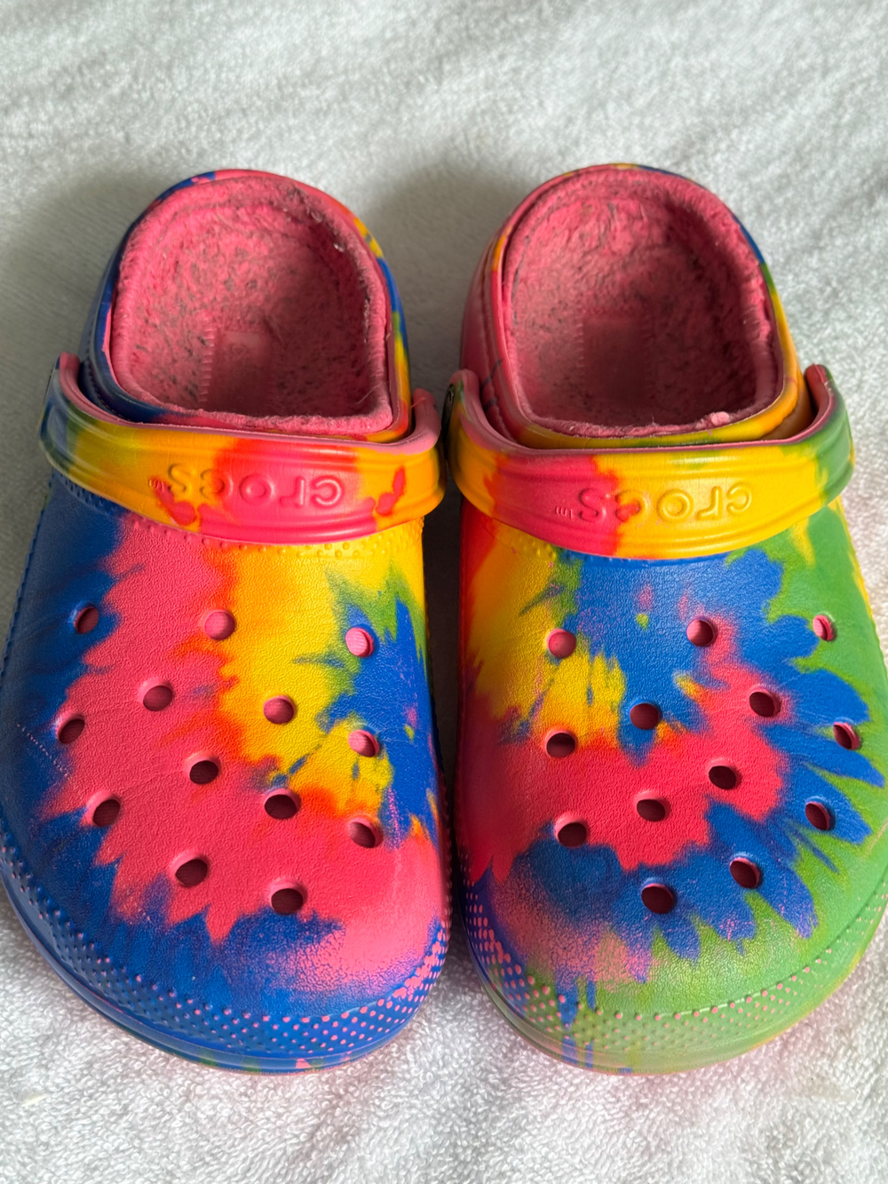 Crocs Tie Dye Clogs Pink Blue Yellow Green Size 9 W